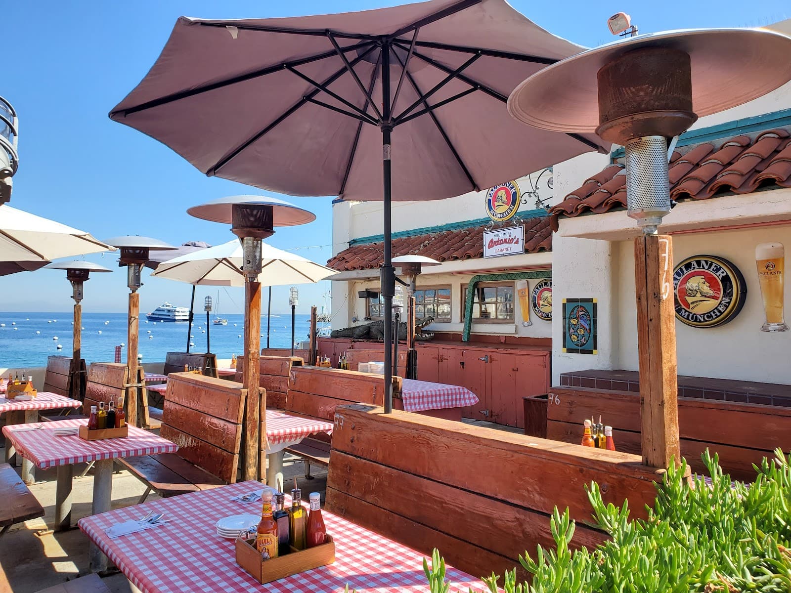 Antonio's Pizzeria and Cabaret